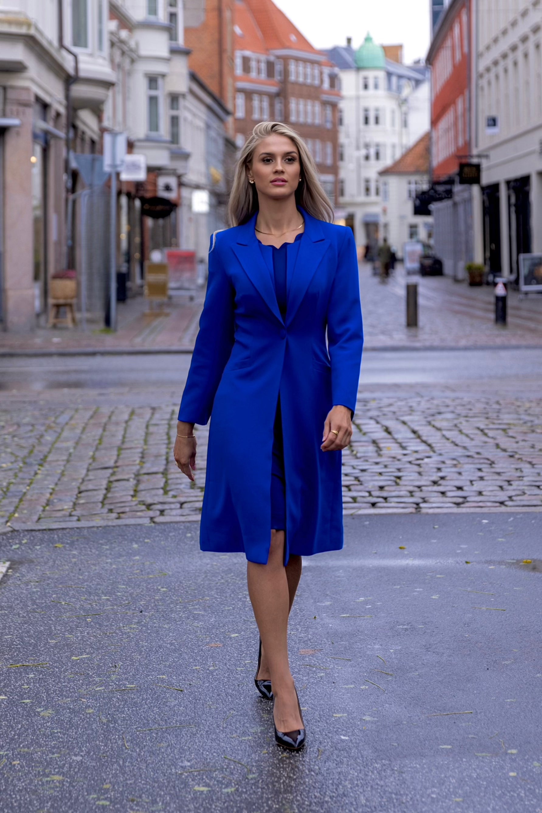 VALENTINA (STRONG) ROYAL BLUE LONG BLAZER JACKET W. DOUBLED COLLAR DETAIL
