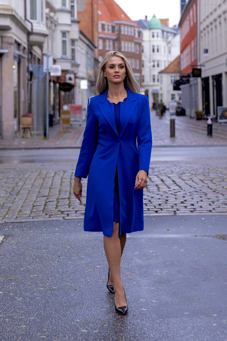 VALENTINA (STRONG) ROYAL BLUE LONG BLZER JACKET W. DOUBLED COLLAR DETAIL